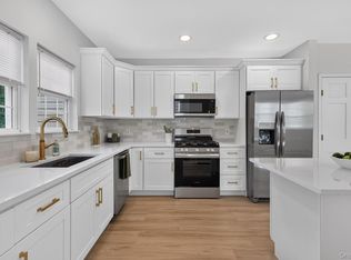 8548 257th Street, Floral Park, NY 11001