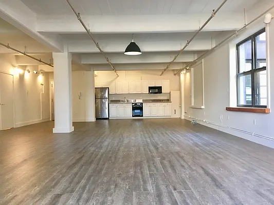 Rented by Cyberapts Management | media 2
