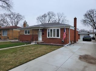 21405 Centennial St, Saint Clair Shores, MI 48081