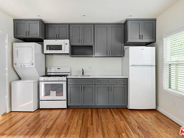 6348 Colgate Ave — Photo 18