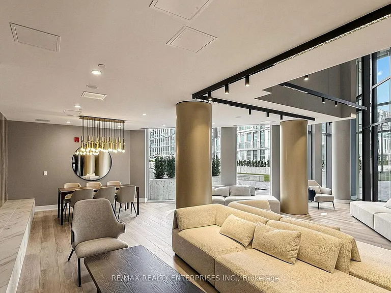 1005 Dundas St E #136 — Photo 17
