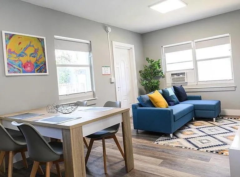 1020 N Victoria Park Rd #23 — Photo 3
