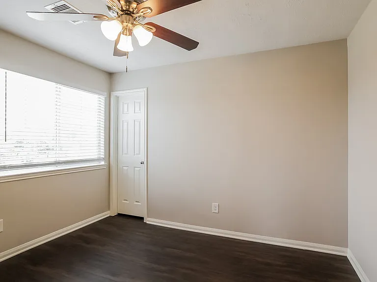 3626 Maris Way — Photo 13
