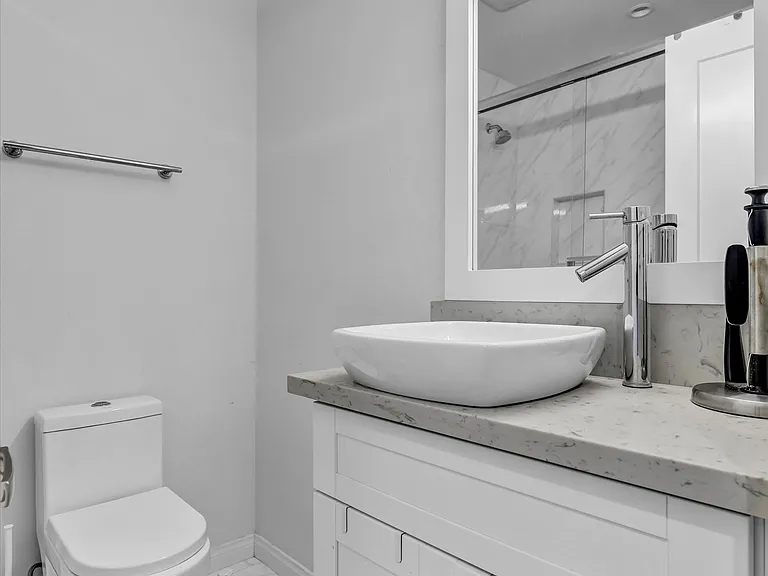 3078 Trinity Dr — Photo 18