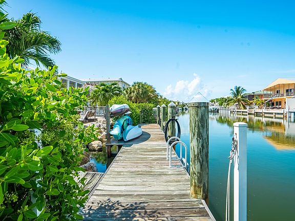 3rd image of 219 Sombrero Beach Rd #2