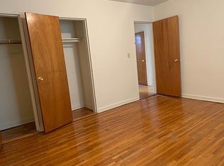 221-52 58th Ave #95A, Oakland Gardens, NY 11364