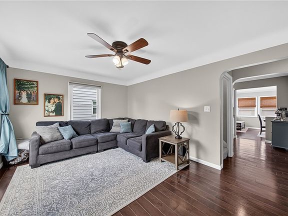 2nd image of 16168 Brinbourne Ave