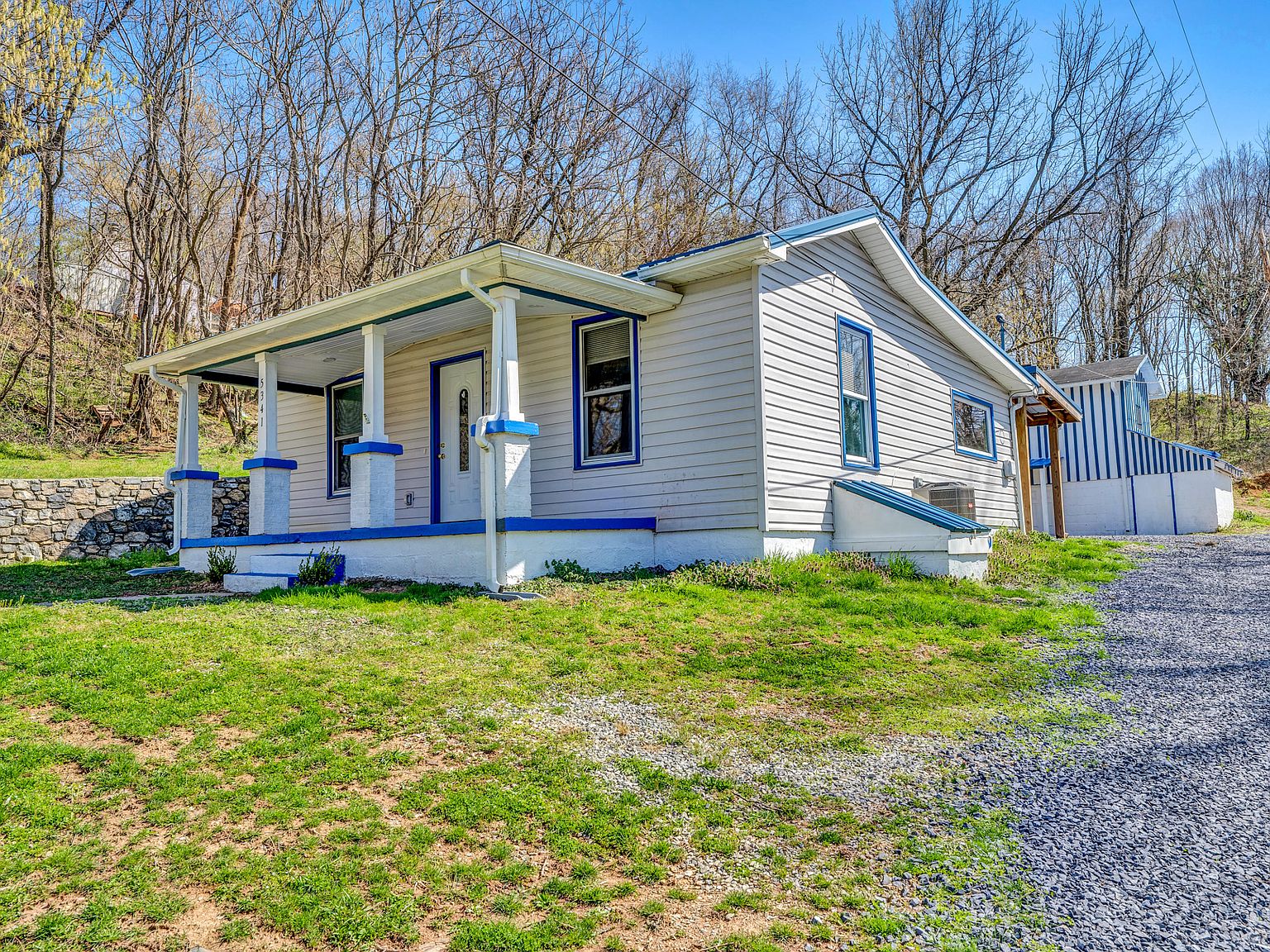 5341 Walthall St, Elliston, VA 24087 Zillow