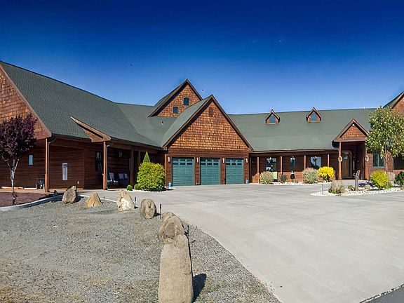 4975 Chilly Valley Ln