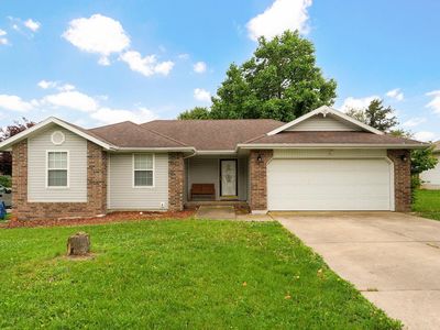208 E Blue Jay Street, Clever, MO, 65631