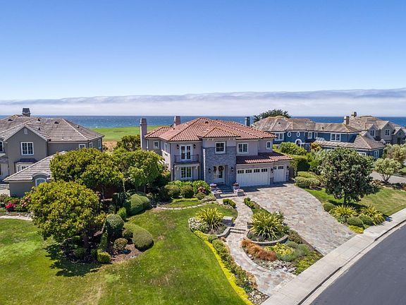 4th image of 46 Spyglass Ct