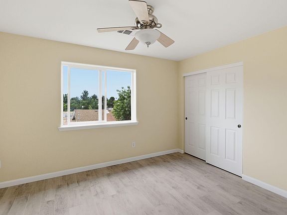 5th image of 3412 Sonny Ln