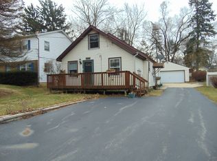 126 3rd Ave, New Lenox, IL 60451