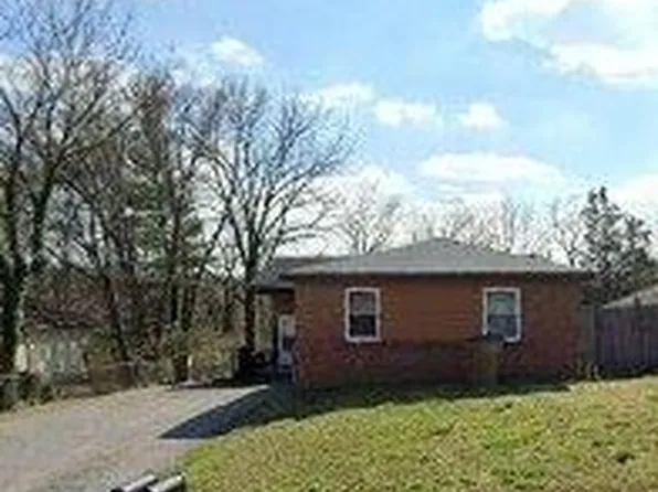 7 Peachtree St, Nashville, TN 37210