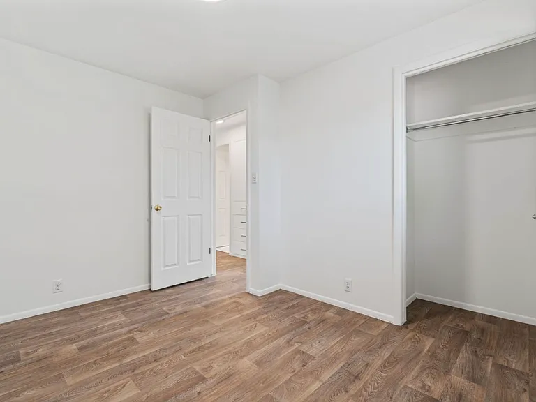 2614 S Green St — Photo 39