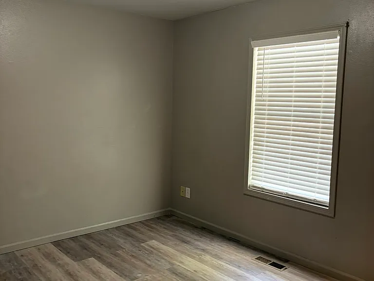 501 Pine St #A — Photo 7
