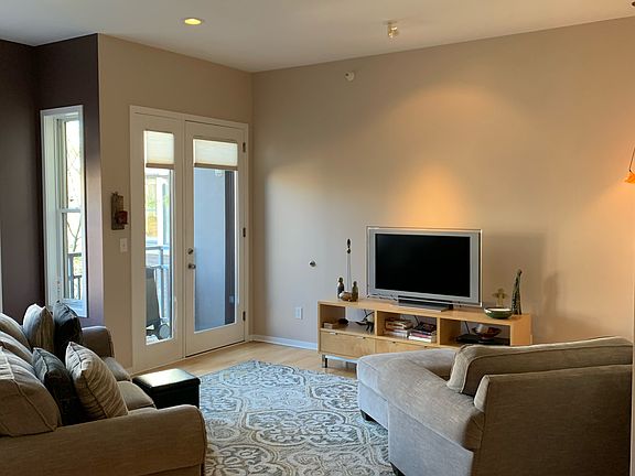 3rd image of 100 Water St #303-1