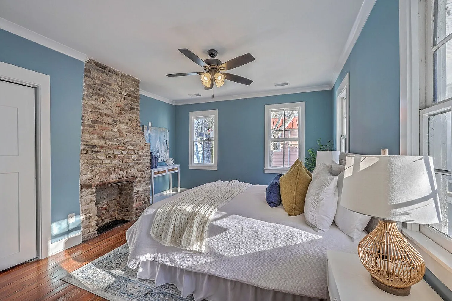 1 bed, 1.0 bath, $3,519 — Photo 3