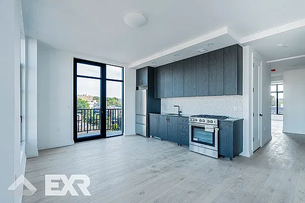 Kitchen, photo 1