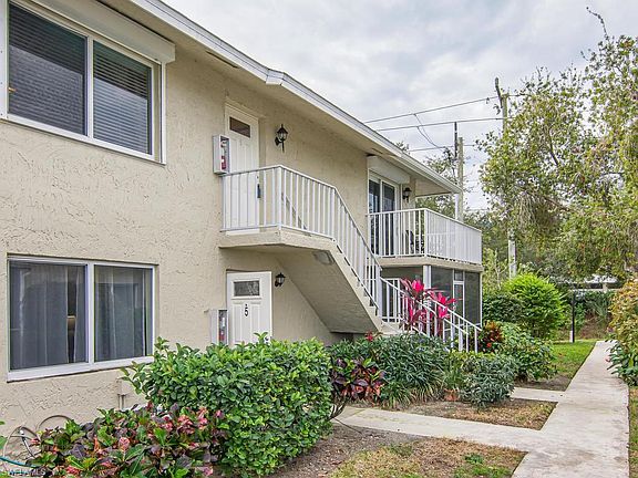 2nd image of 256 Palm Dr #50-6