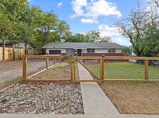 1805 Vine St, Georgetown, TX 78626