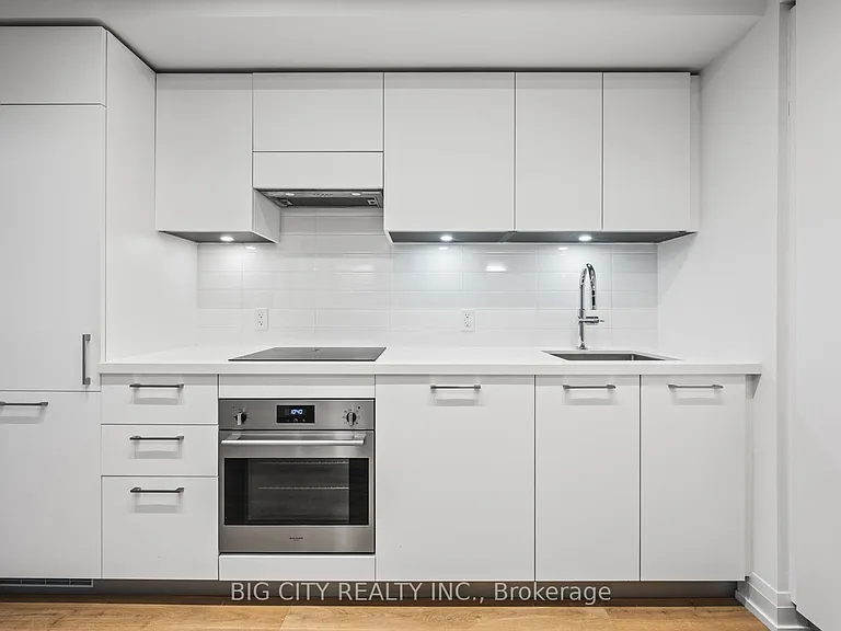36 Brentcliffe Rd #1310 — Photo 5