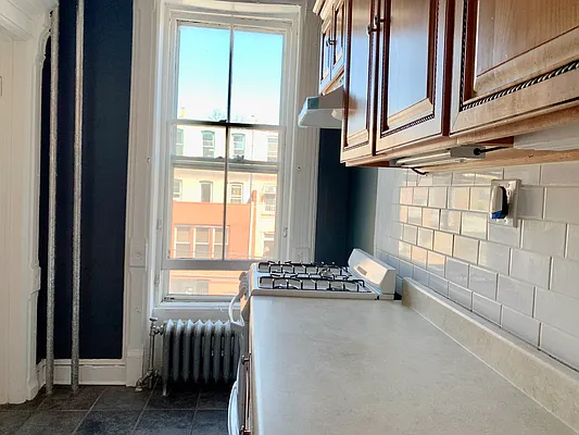 Rented by A P Realty Group NY LTD | media 22