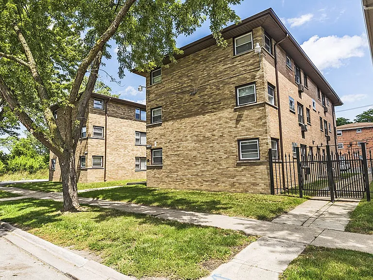 14015 S Tracy — Photo 16