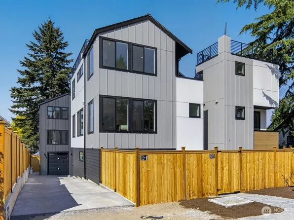1216 NE 100th Street, Seattle, WA 98125