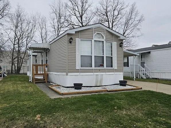 34450 Euclid Ave #2, Willoughby, OH 44094