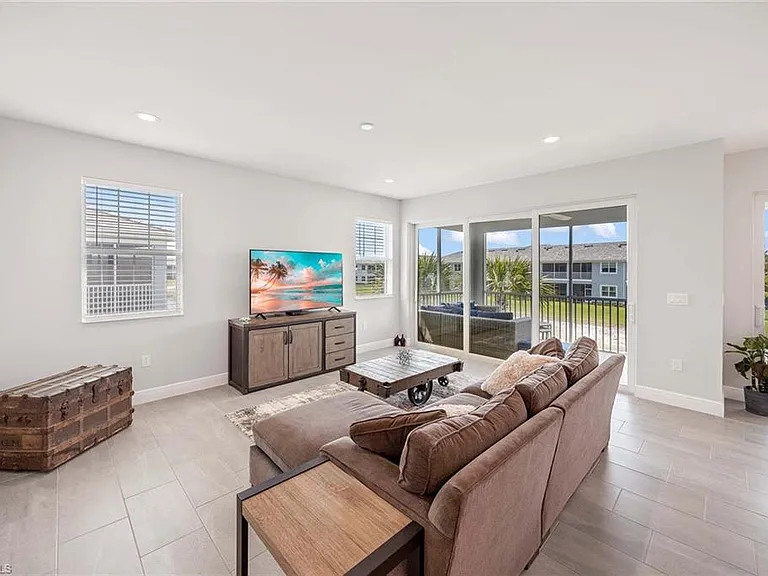 2603 Seychelles Cir #1505 — Photo 9
