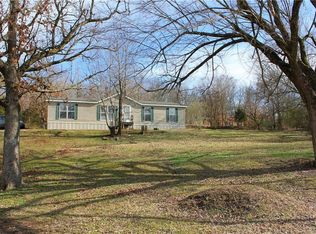 321 W Wallin Mountain Rd #32, West Fork, AR 72774