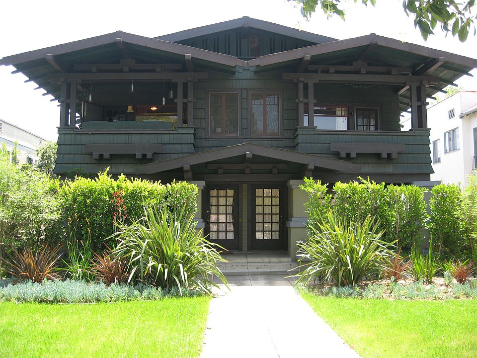 1st image of 622 E California Blvd