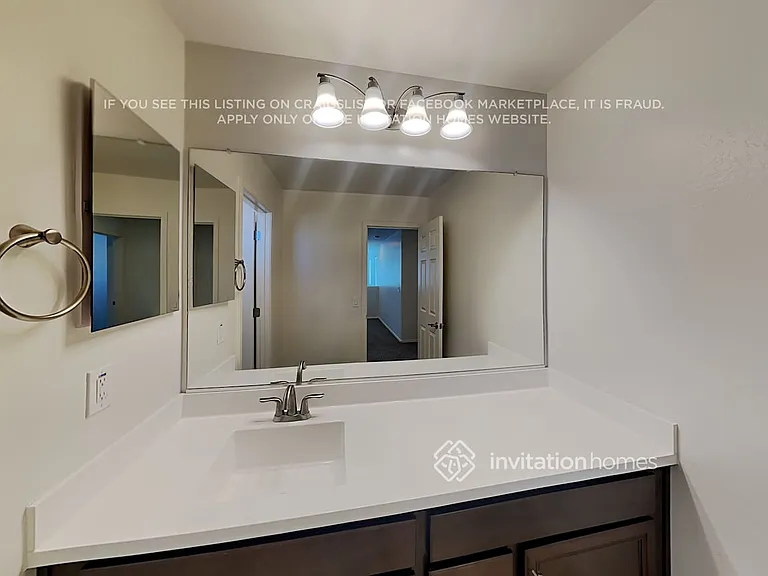 162 N Sandal — Photo 15