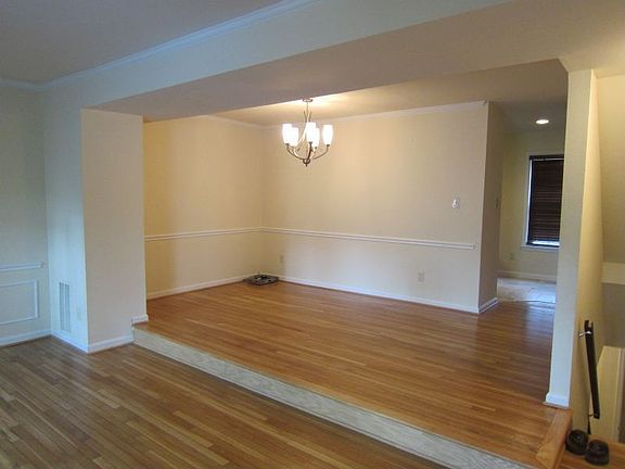 4th image of 508 S Veitch St