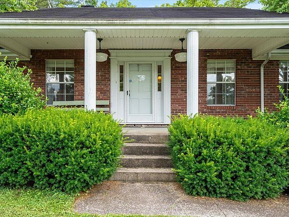 5th image of 4475 Campton Rd