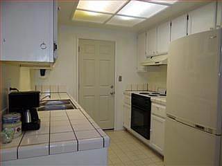 2nd image of 8550 Wren Ave APT 5B