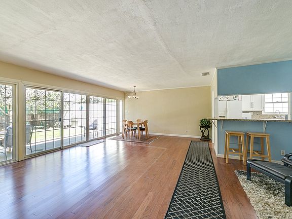 2nd image of 7851 Jellico Ave