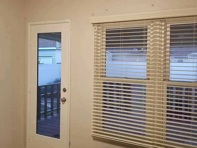 Back bedroom