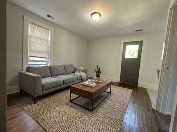 338 Paris Ave SE #4, Grand Rapids, MI 49503