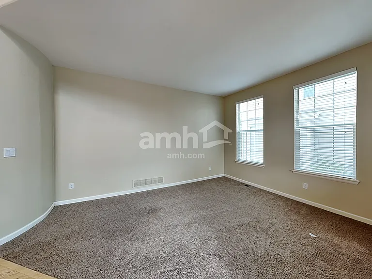 17827 Domingo Dr — Photo 24