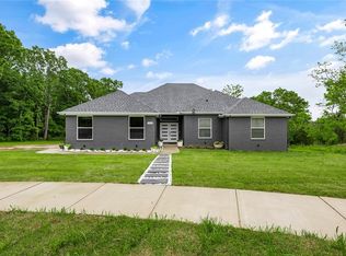 901 Red Cedar Pl, Rogers, AR 72756