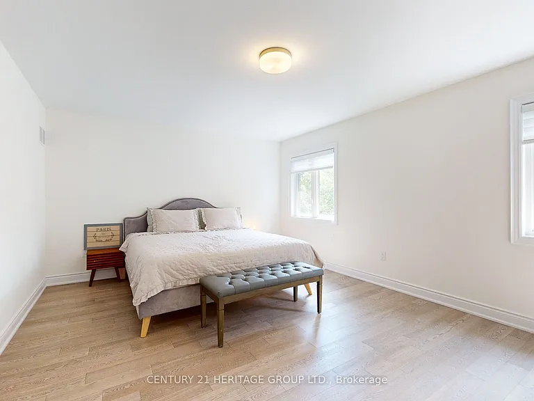 1409 Blackmore St — Photo 23