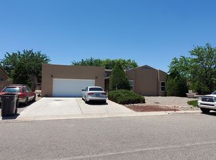 549 Littler Dr SE, Rio Rancho, NM 87124
