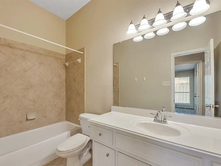 871 Falling Springs Ln — Photo 21