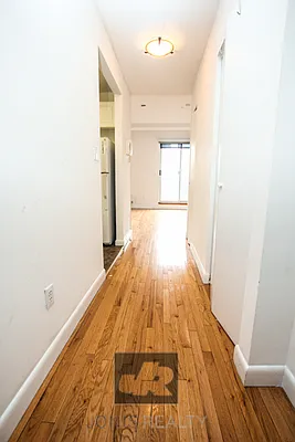 Rented by Jonis Realty | media 57