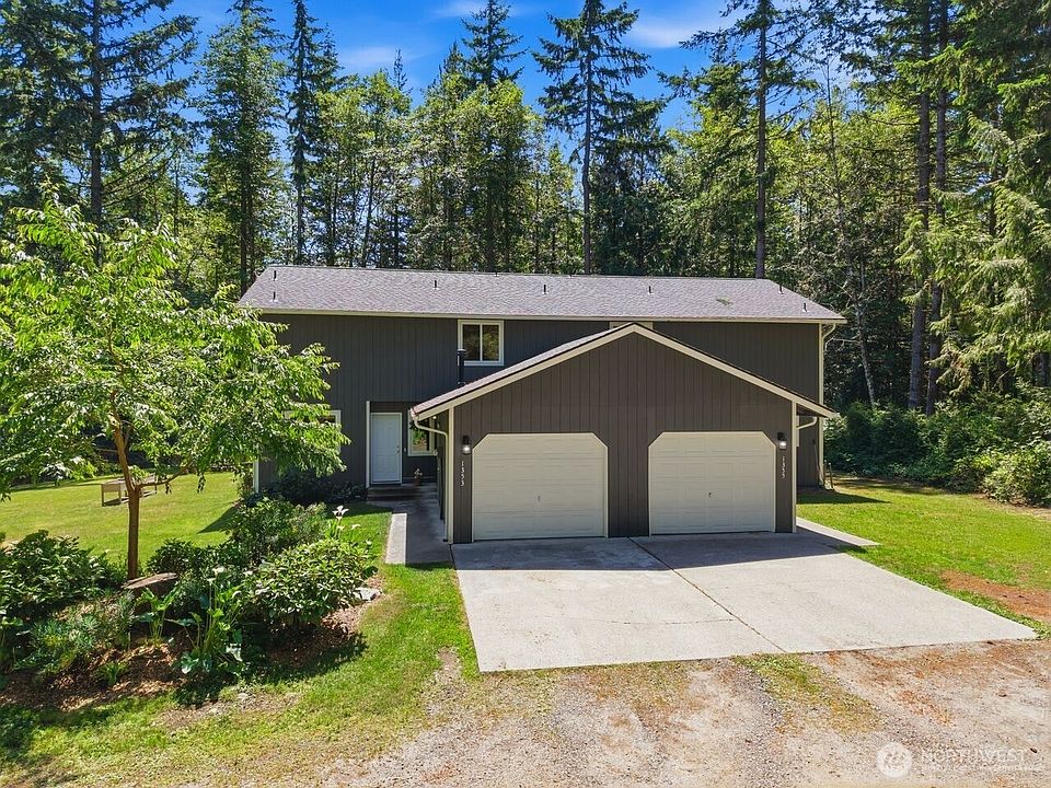 1st image of 1353 - 1355 Saddle Club Road SE