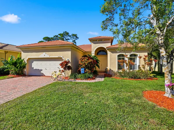 5427 Place Lake Drive, Fort Pierce, FL 34951