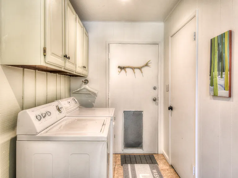 5618 Sahara Dr — Photo 20
