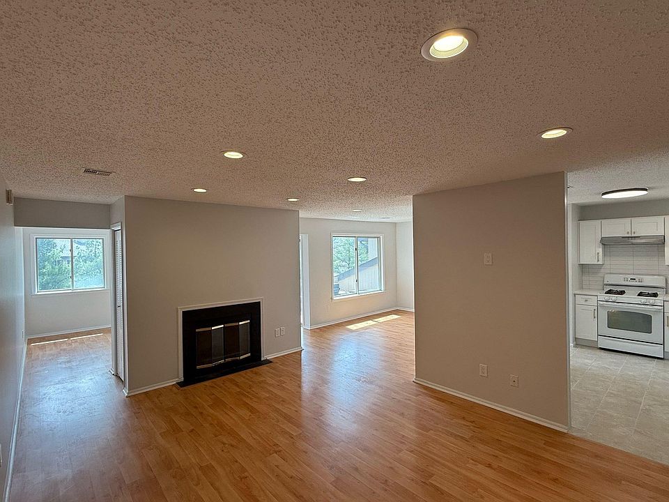 1st image of 63 Perkins Dr